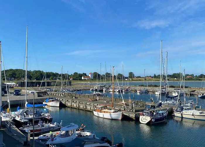 Simple With Access To And Heathland *