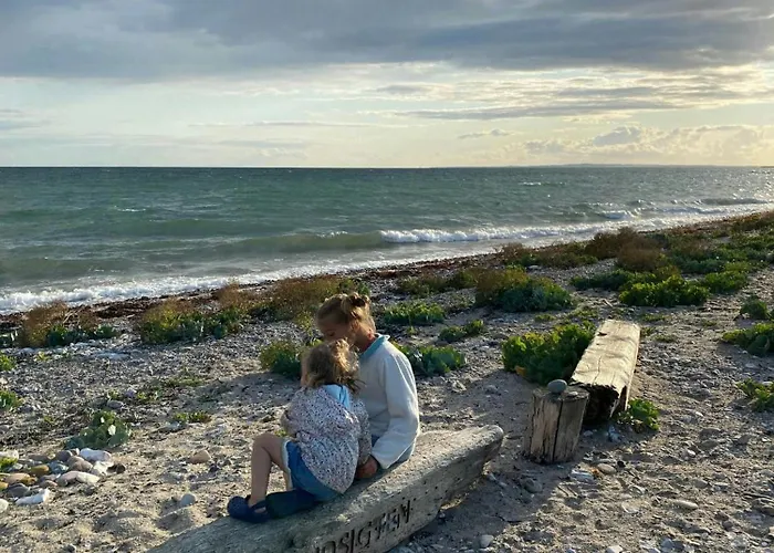 بيت للعطل Simple With Access To And Heathland Endelave