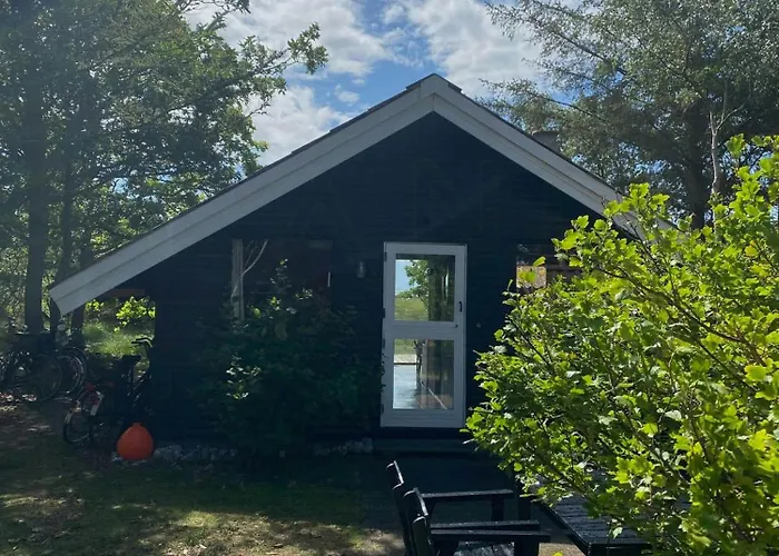 Simple With Access To And Heathland * Endelave